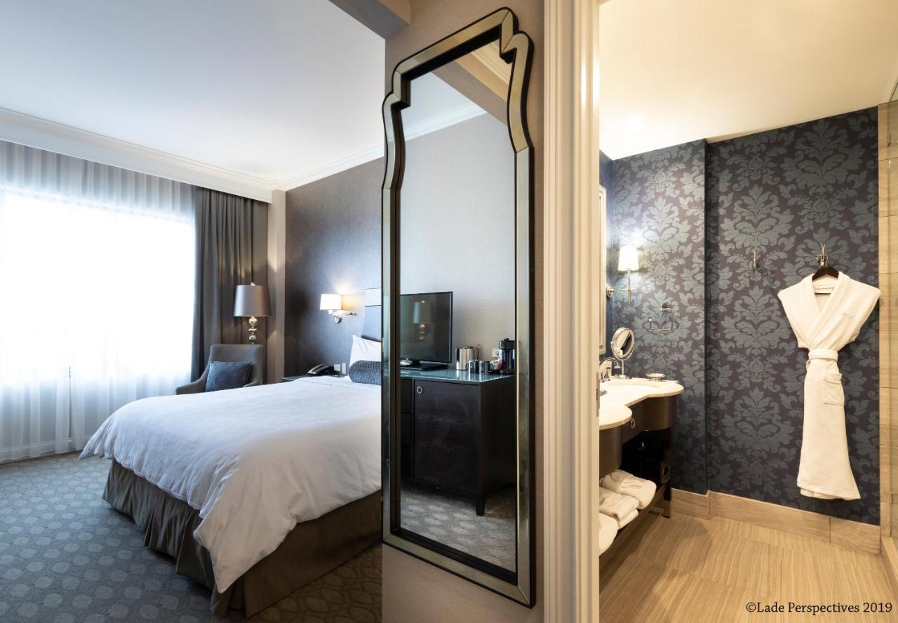 La Banque Hotel Homewood Esterno foto