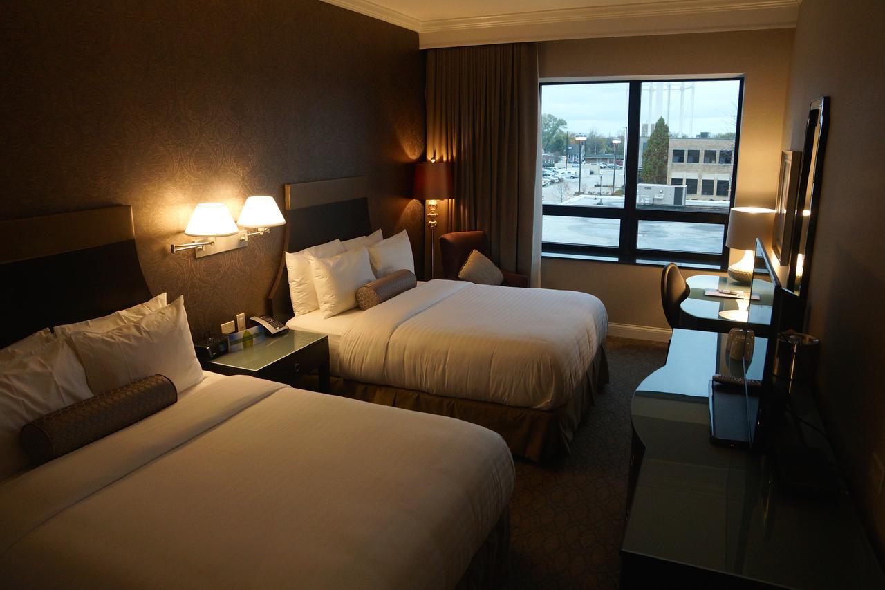 La Banque Hotel Homewood Esterno foto