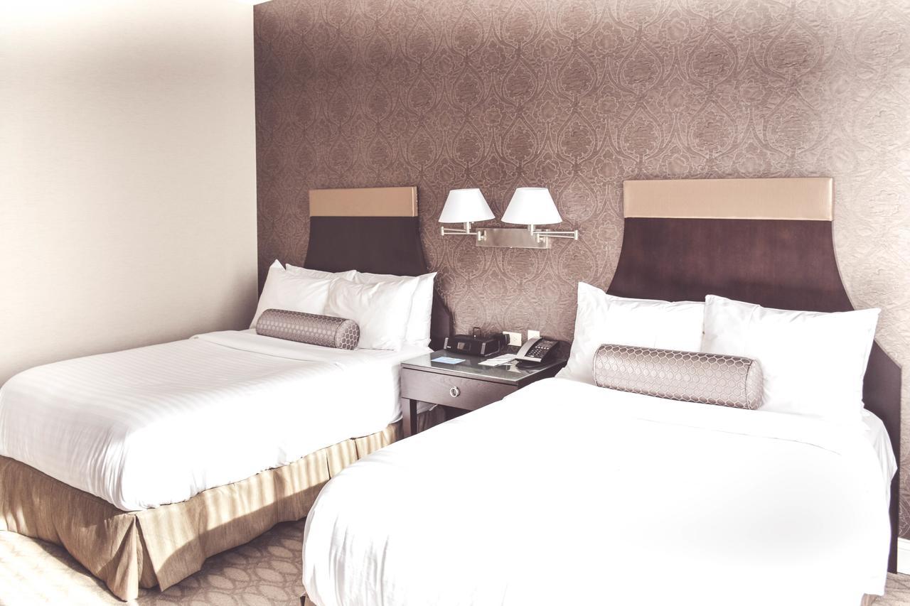 La Banque Hotel Homewood Esterno foto